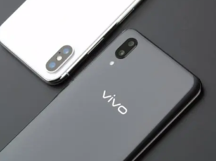 手机测评:vivox21uda和x21有差别吗?哪一款更值得买呢?