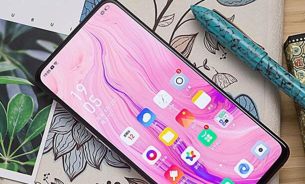 OPPO Reno6系列即将来袭，搭载旗舰级处理器