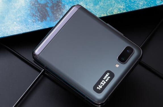 三星手机可以抵押多少钱，三星Galaxy Z Flip 5G重新定义精美设计
