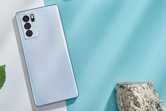 东莞大岭山手机典当:AI焕采人像， OPPO Reno6 Pro如何做到把人拍好看