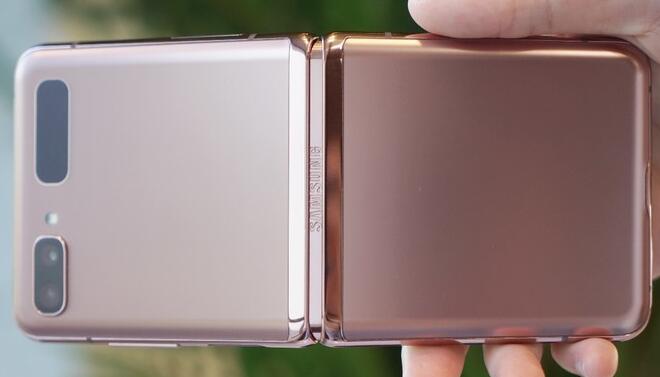 湖北手机抵押典当:复兴与创新，看三星Galaxy Z Flip 5G如何极致化折叠屏